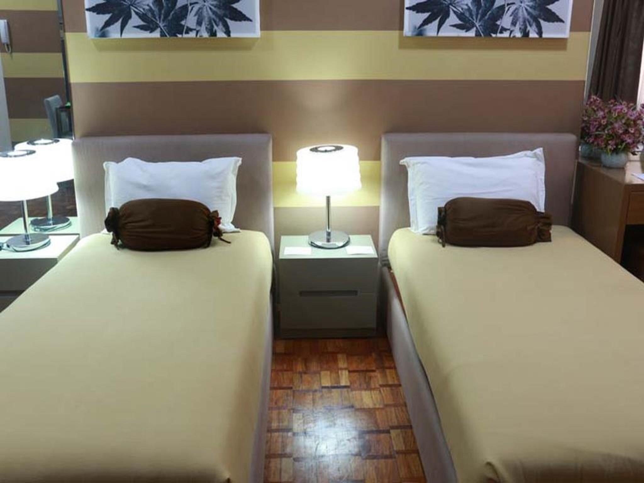 Prince Plaza II Condotel Makati City Ngoại thất bức ảnh