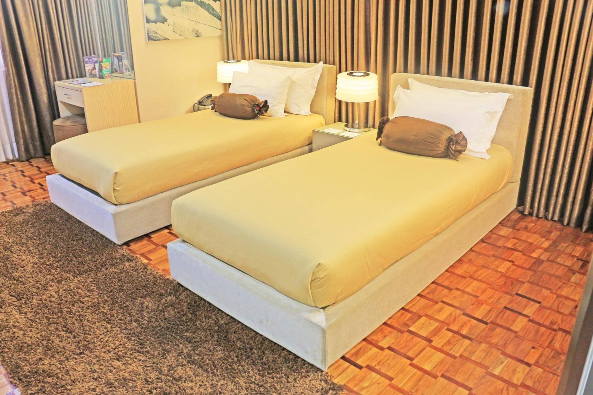 Prince Plaza II Condotel Makati City Ngoại thất bức ảnh